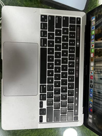 Mac book pro M 1 2020 13 inch