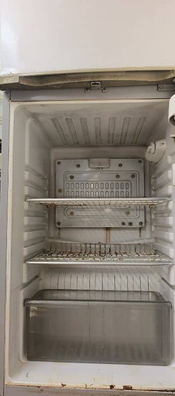 Refrigerator 3
