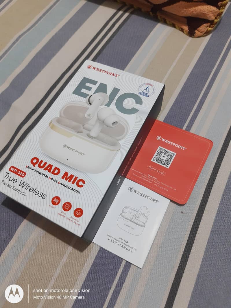 Ear Buds 5