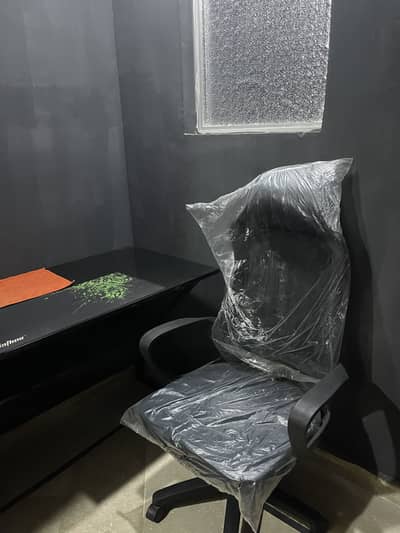 Computer Chair and Table