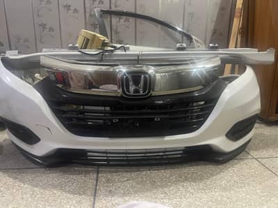 Vezel Z package2018 model  front bumper and lights and side panels