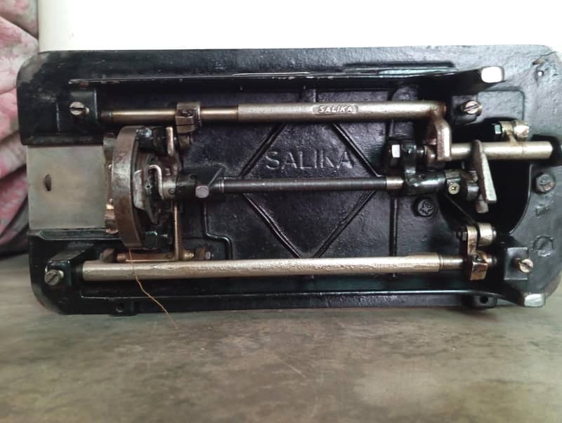 sewing machine 0