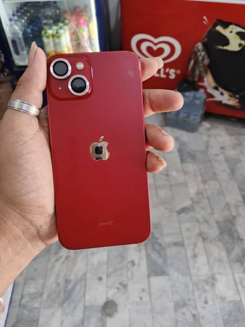Apple iPhone 13 2