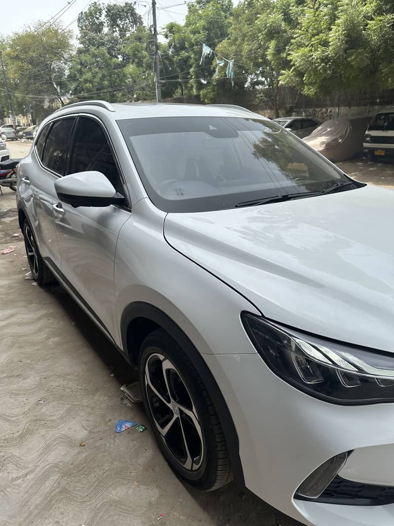 MG HS PHEV 0