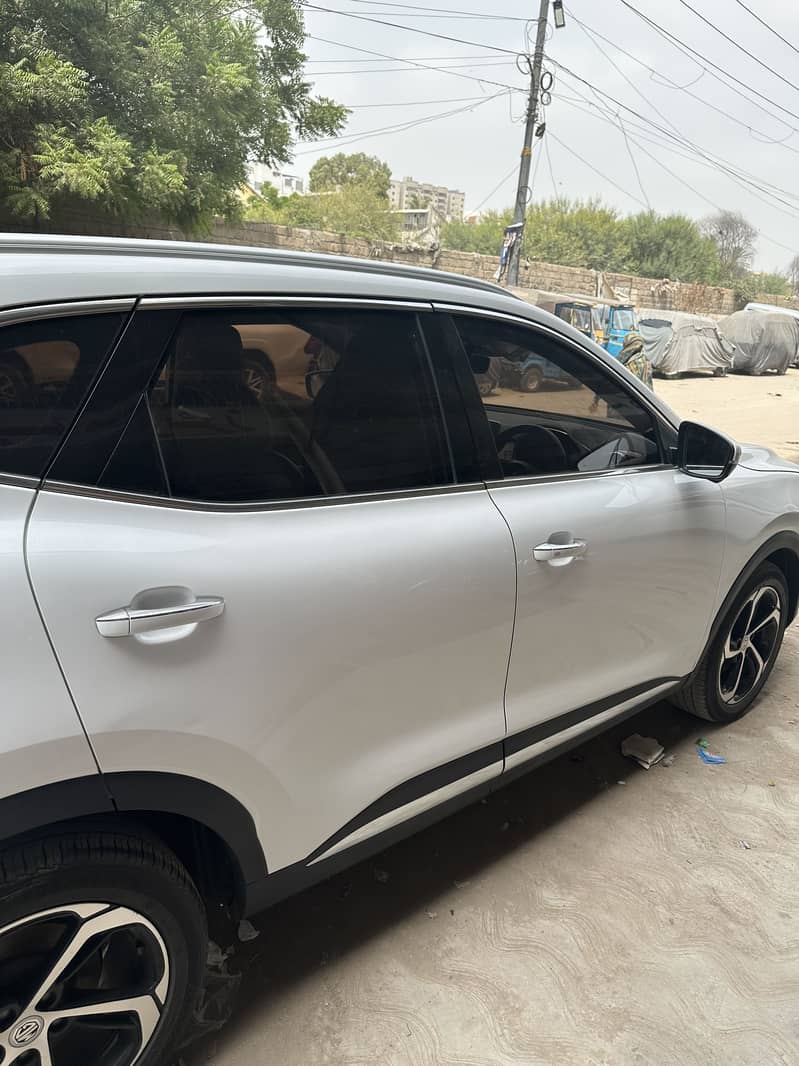 MG HS PHEV 12