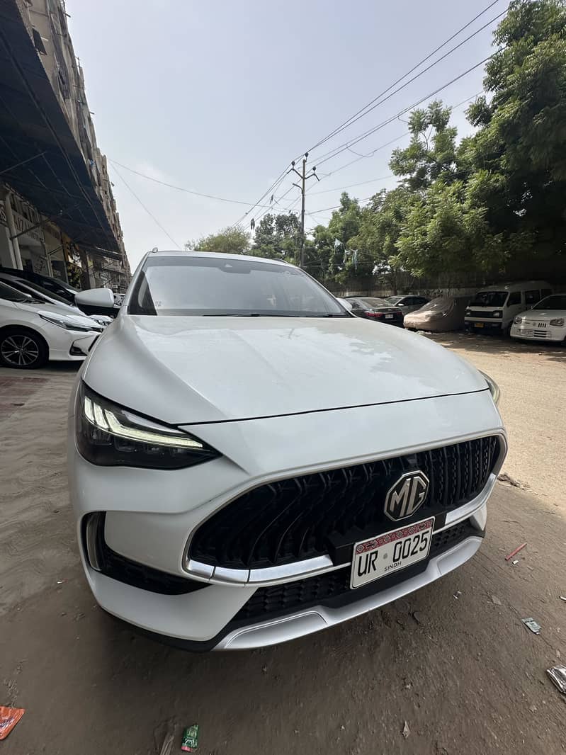 MG HS PHEV 14