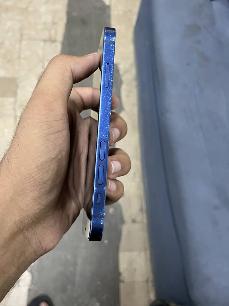 Apple iPhone 12 mini 5