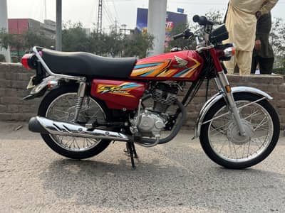 Honda 125 26 modal