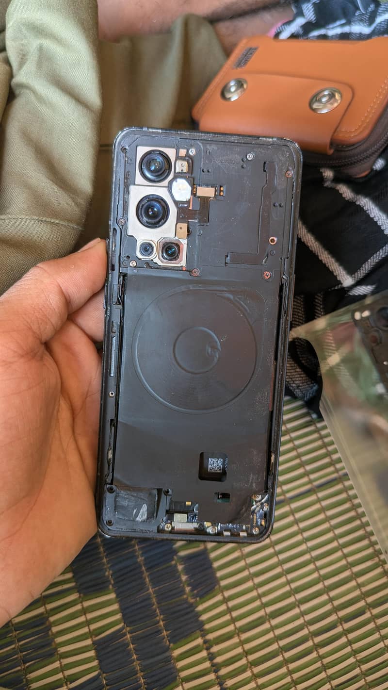 One Plus 9 Pro 4