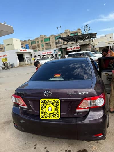 Toyota Corolla Altis SR 1.6 (Red wine)