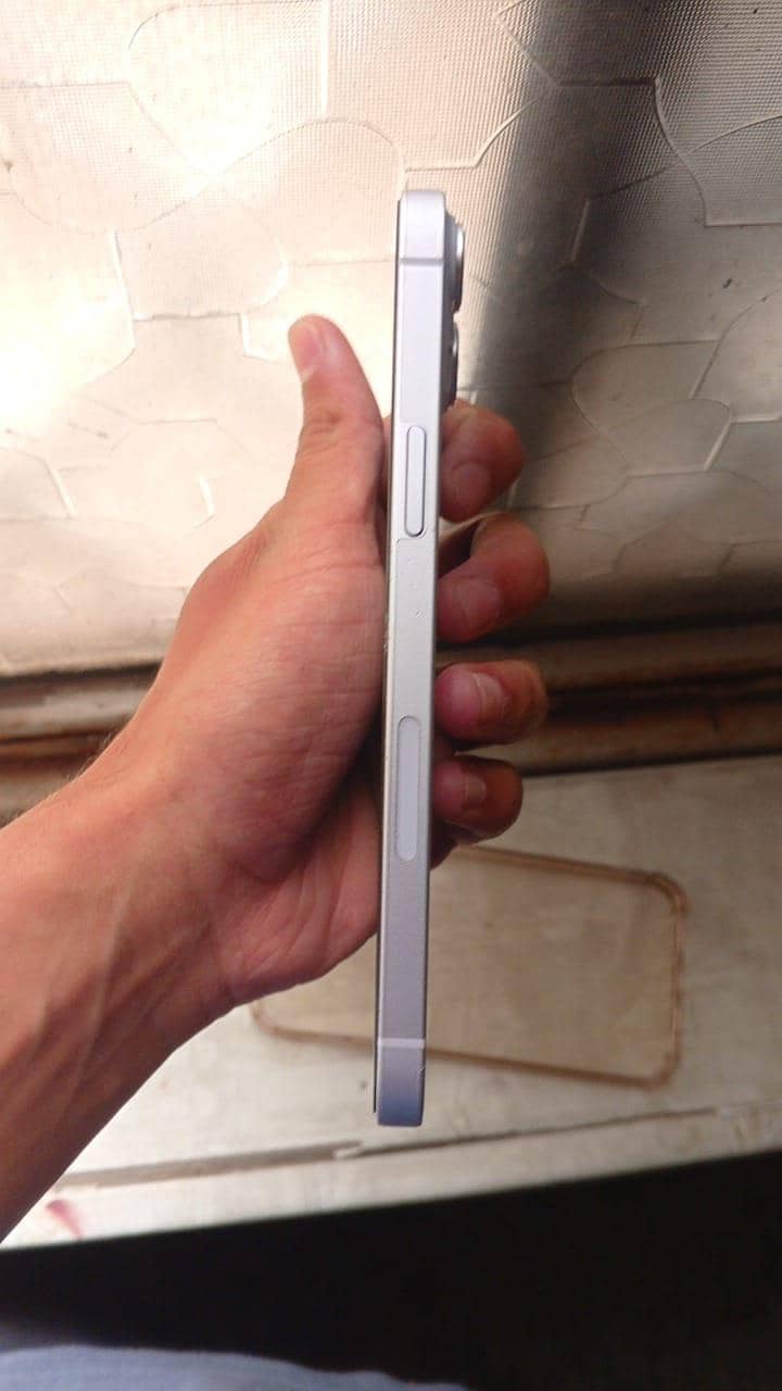 Apple iPhone 14 plus 1