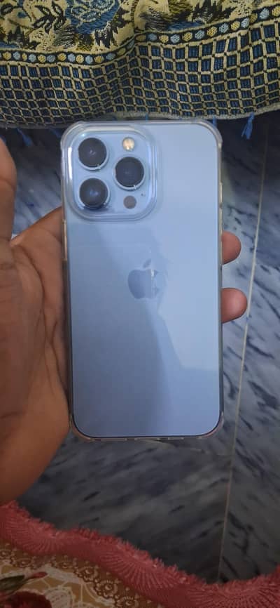 Apple iPhone 13 Pro