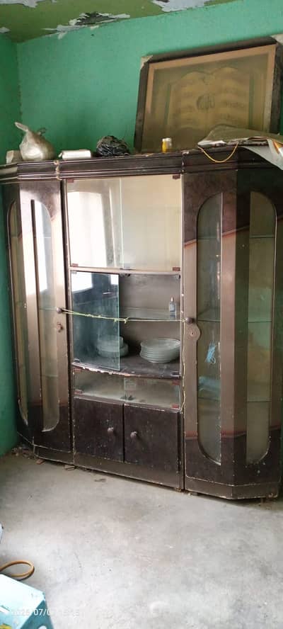 Urgent Sale Deeko furniture Rs. 15000 with matters