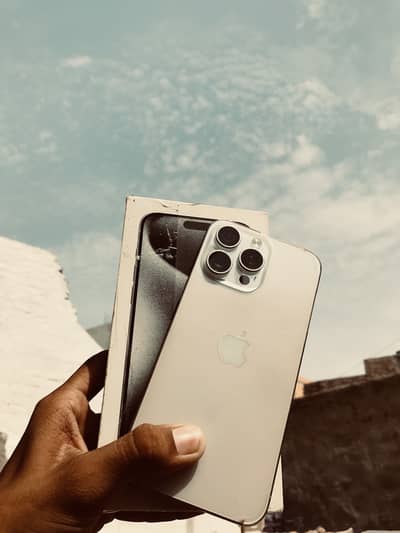 Apple iPhone 15 Pro Max