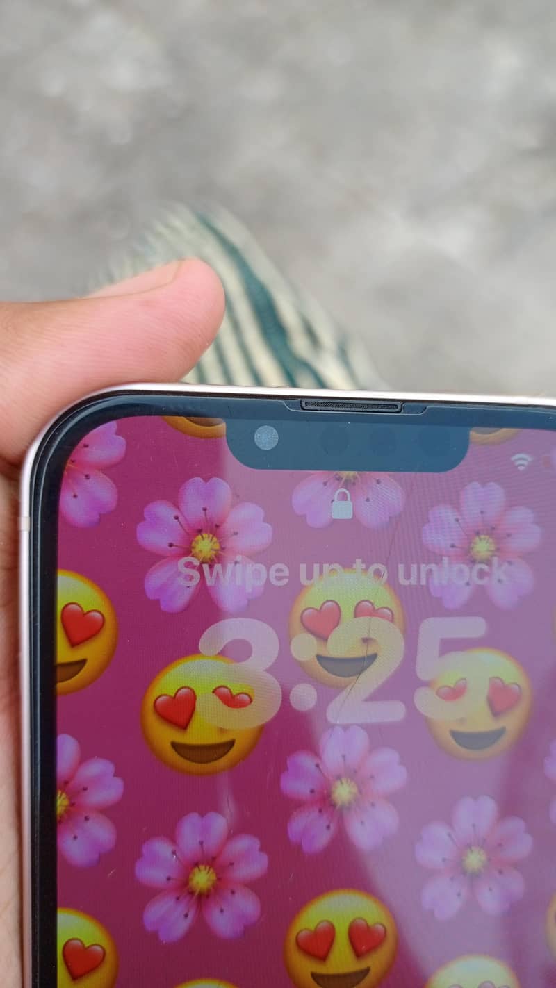 Apple iPhone 13 3
