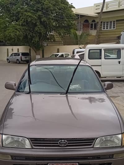 Toyota Corolla GLI 2000 automatic