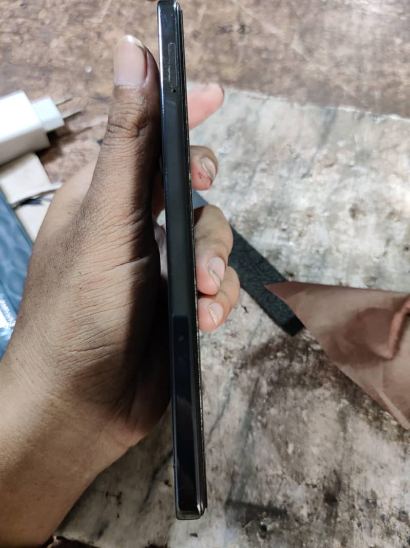 Tecno CAMON 30 2