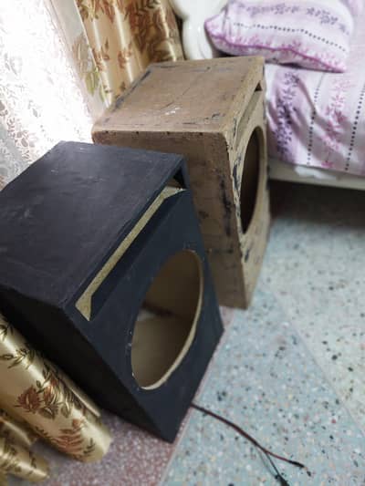 2 Woofer boxes available going cheap well kept one