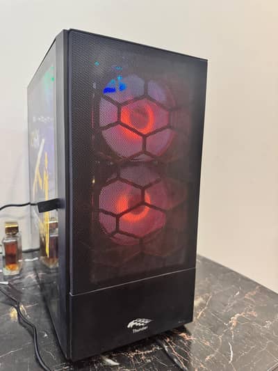 Gaming Monitor 34" 100Hz 2K Curved + Gaming PC Core i5 4th Gen 256GB S