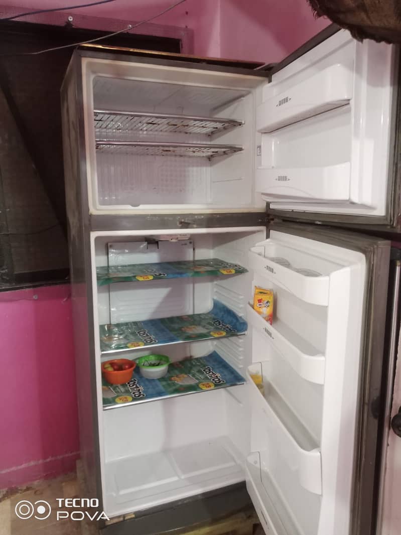 Refrigerator 7