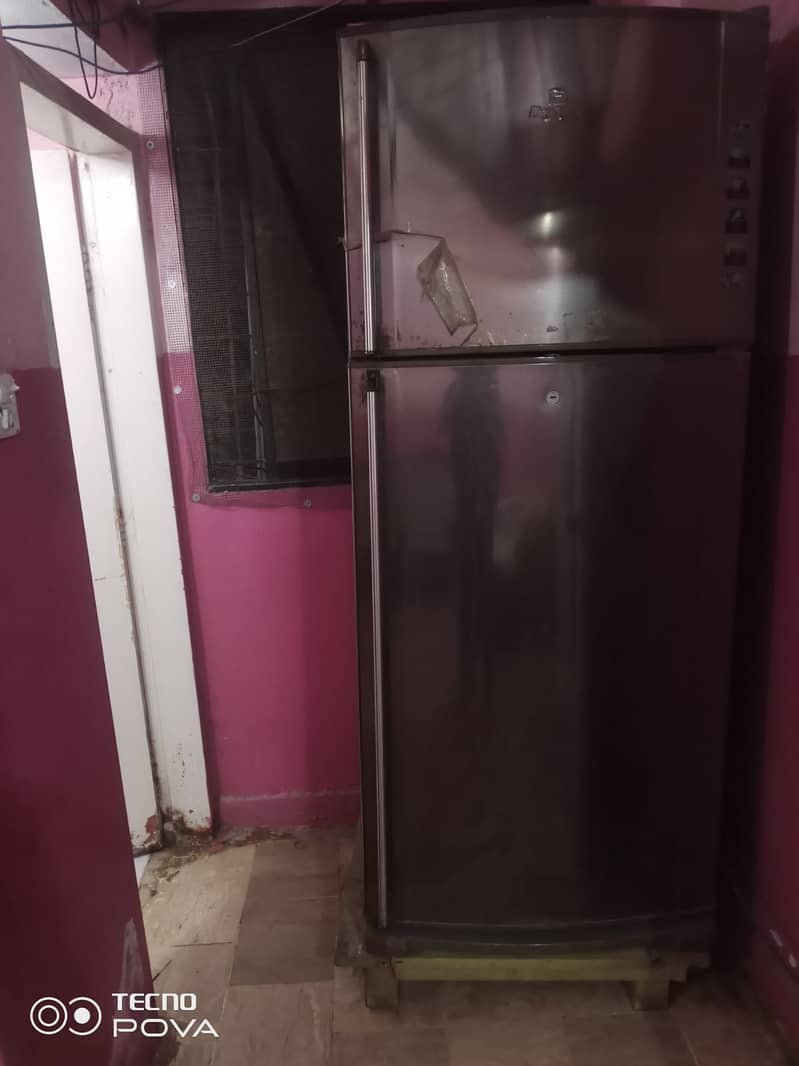 Refrigerator 8