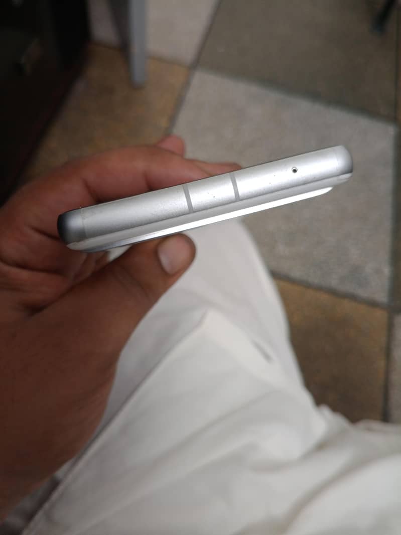 google pixel 7a 5