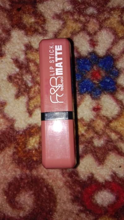 F&R Lipstick Matte