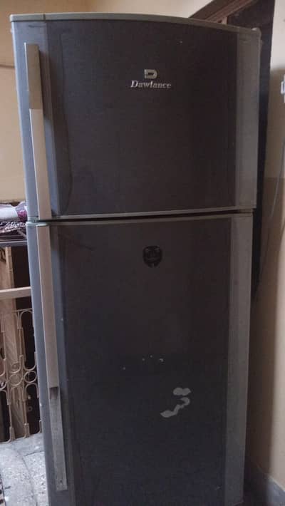 dawlance refrigerator