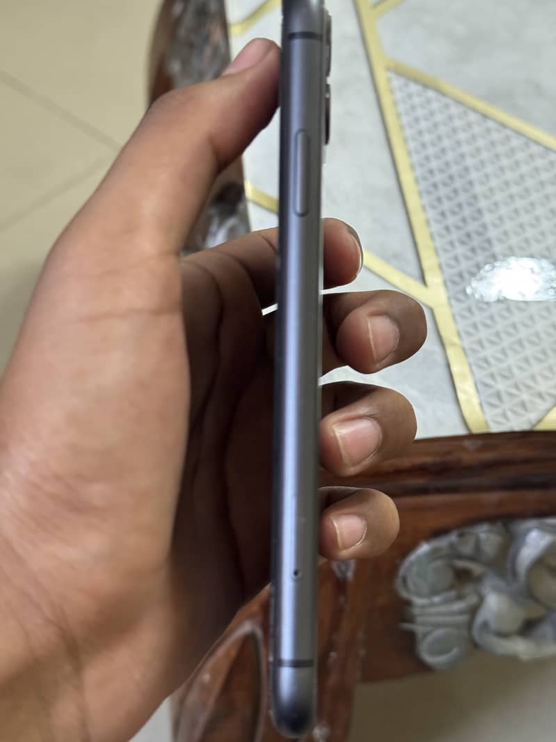 Apple iPhone 11 1
