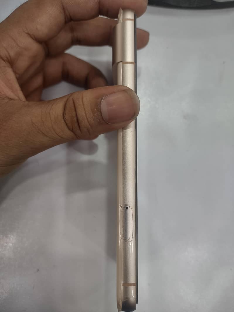 Google Pixel 8 1