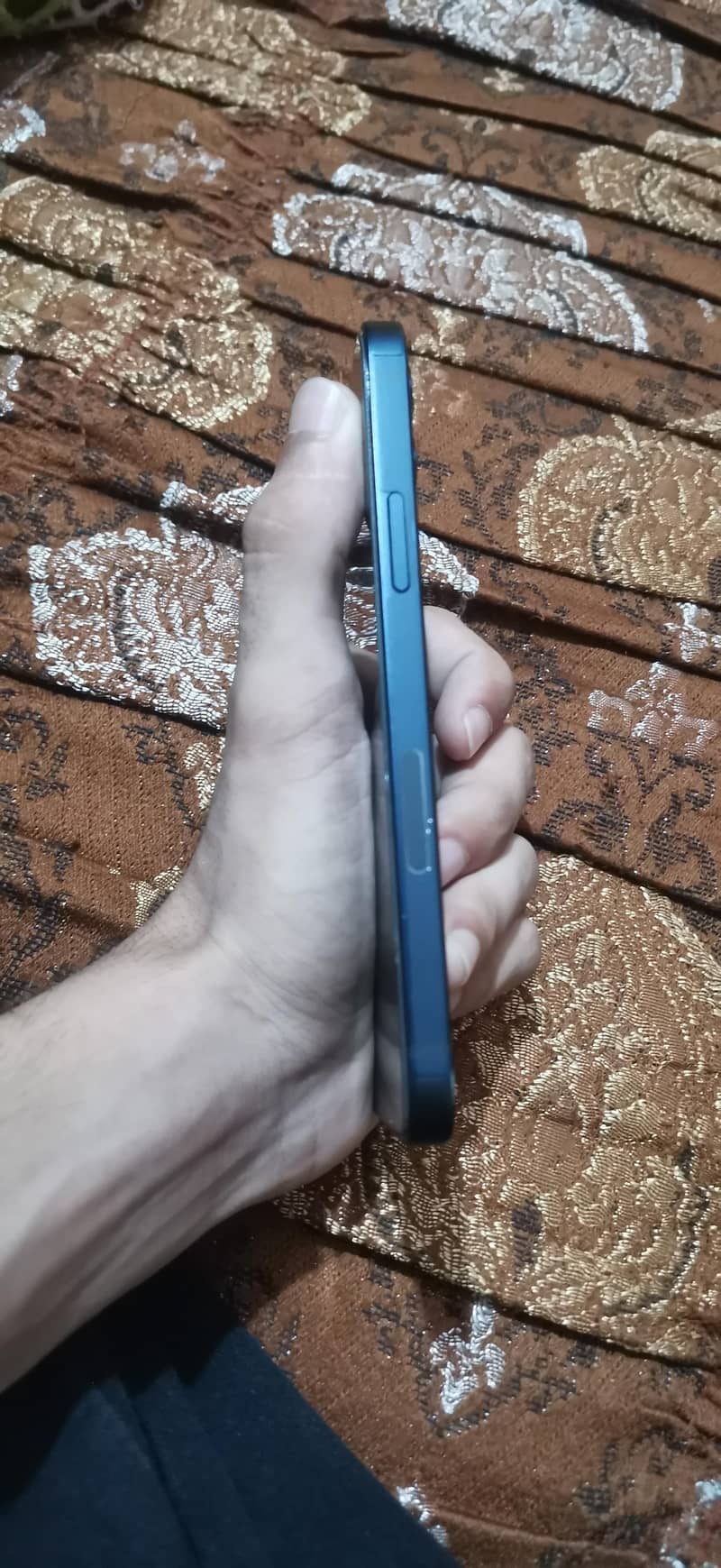 Apple iPhone 12 7