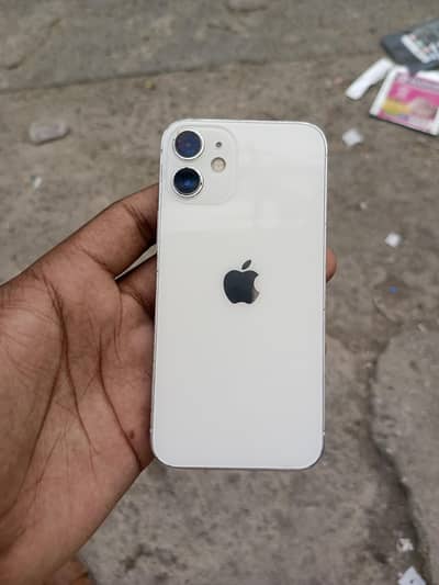 iPhone 12 mini