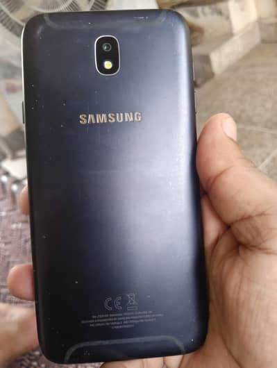 Samsung Mobile J7 Pro