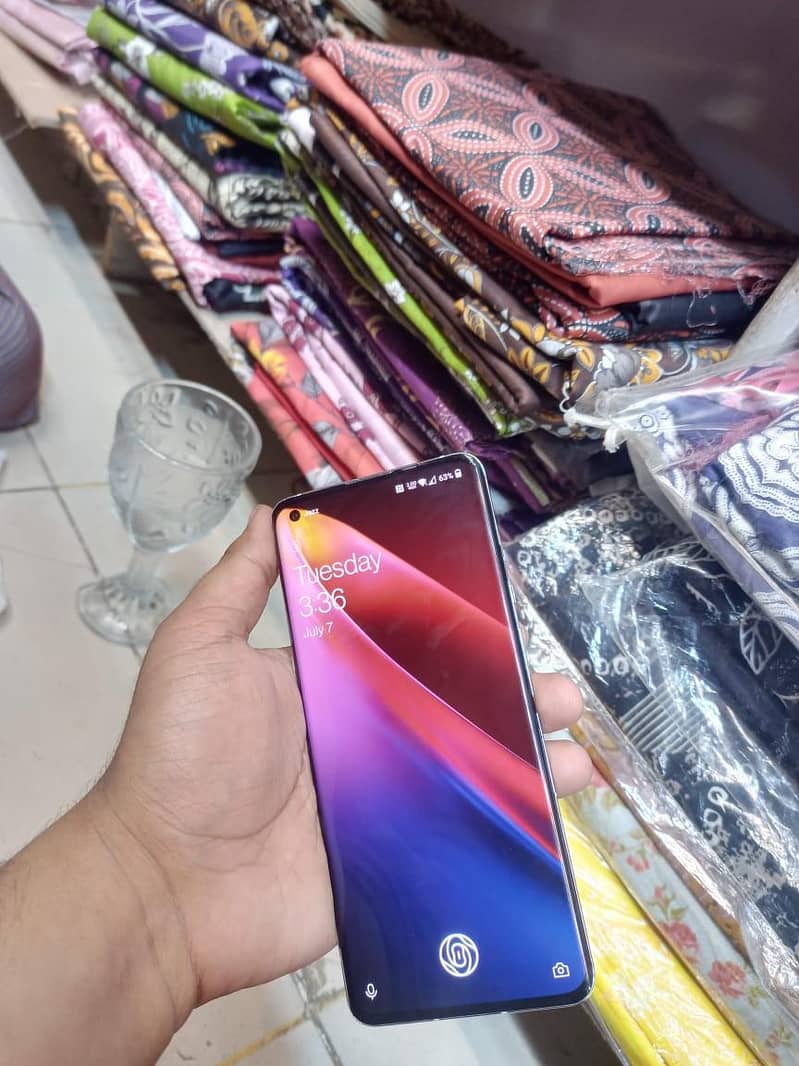 One Plus 9 4