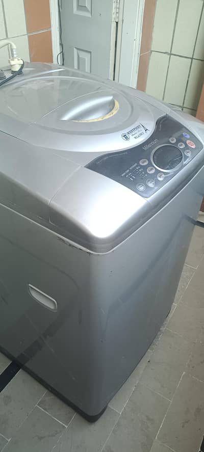 millennium company ki washing machine b hai dryer b hai