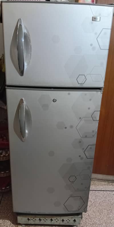 EXCELLENT HAIER FRIDGE