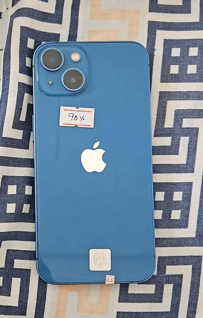 Apple iPhone 13