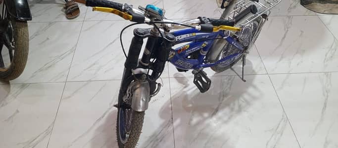 cycle with strong frame
