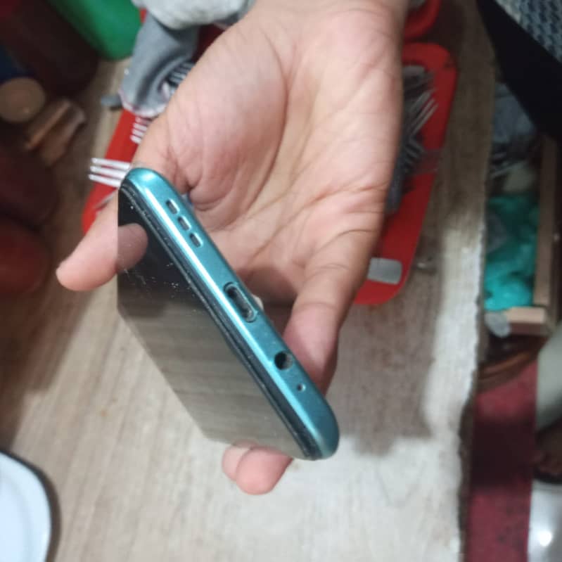 Tecno Camon 17 2