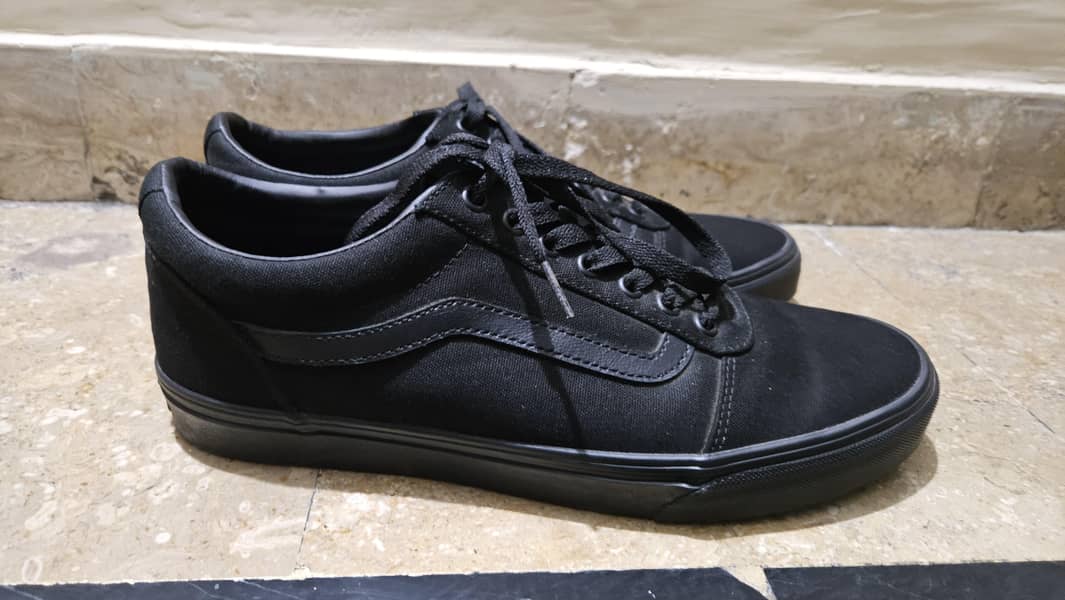 Vans Ward 0