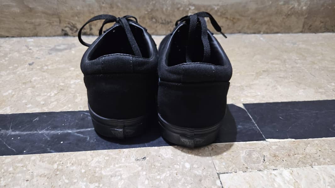 Vans Ward 3