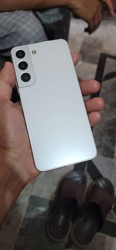 Samsung S22 8gb 256gb official pta approved