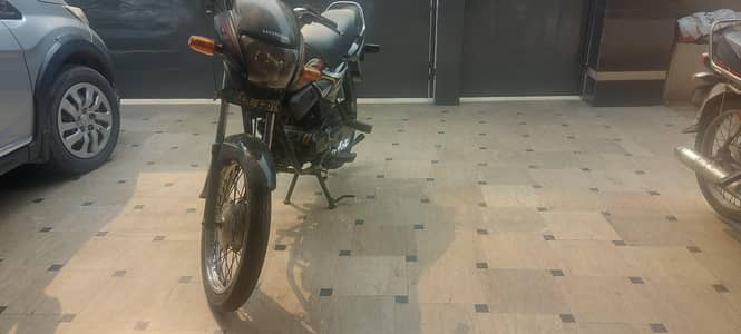 Honda 100 pridor