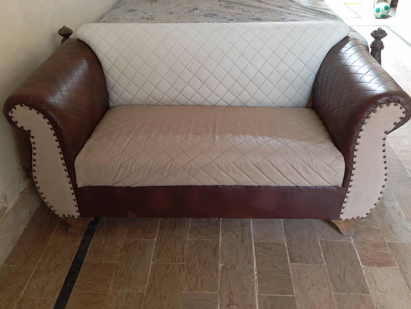 2 Seater Sofa 0