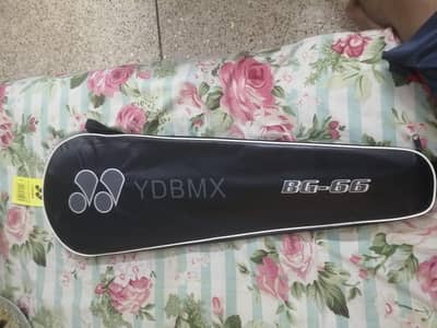 Badminton rackets