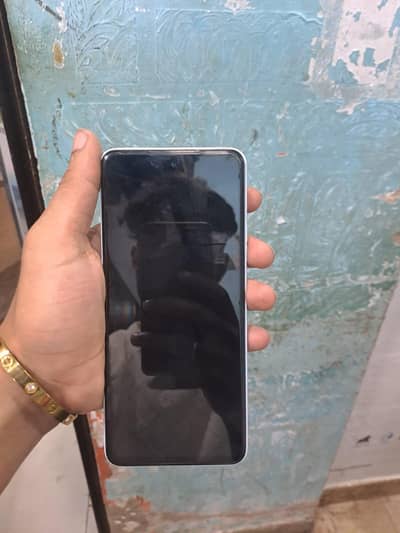 Tecno Camon 19