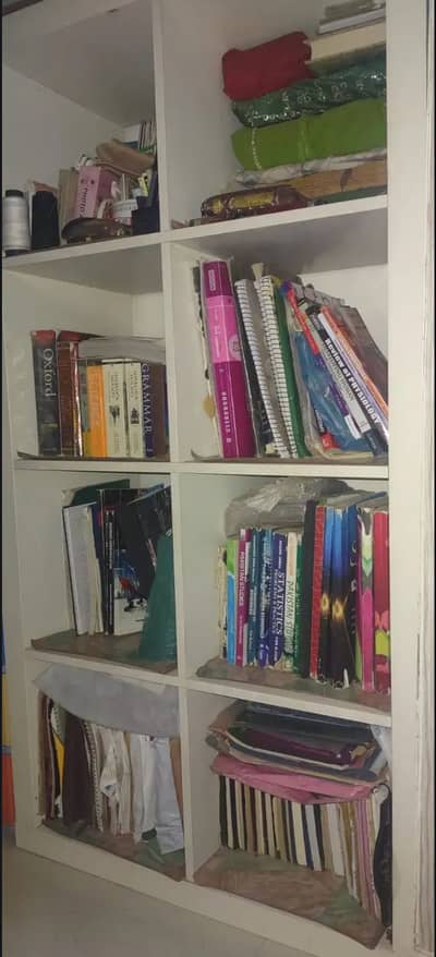 Ikea eight portions book shelf