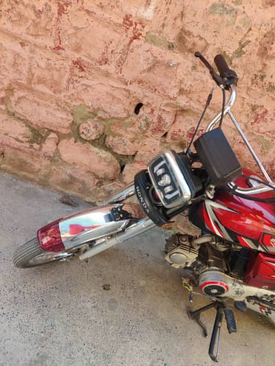 Metro MR 70 2021