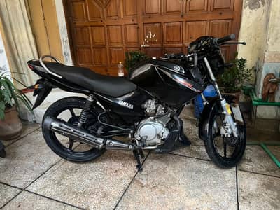 Yamaha ybr 125