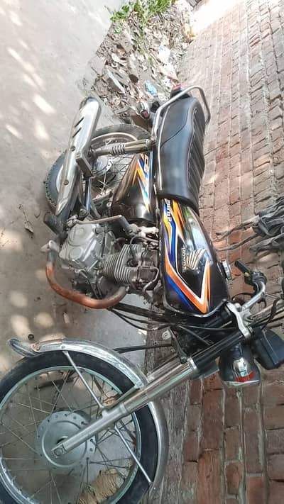 CG 125 model 2018